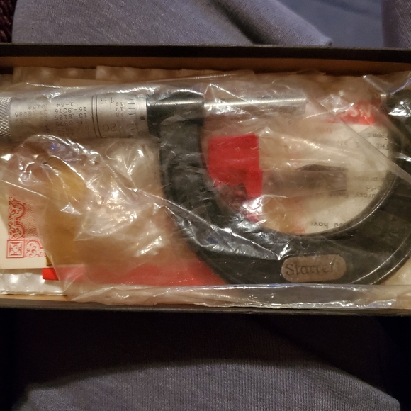 1 to 2in micrometer - Picture 1 of 2